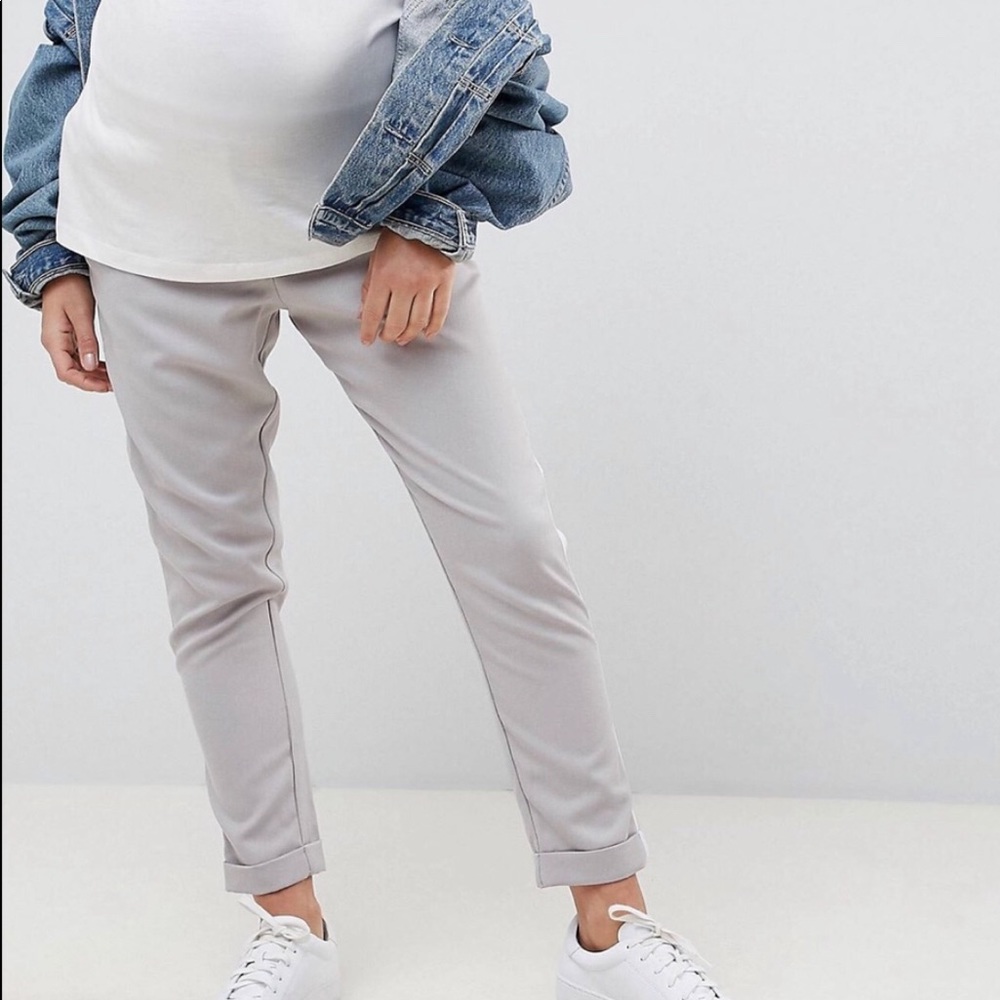 New Look Maternity Gray White Tuxedo Stripe Pants